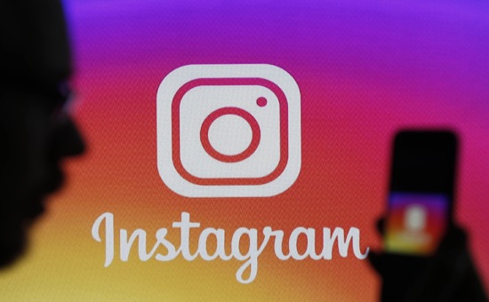 Instagram Double Story Stories Feed New Feature | DMC