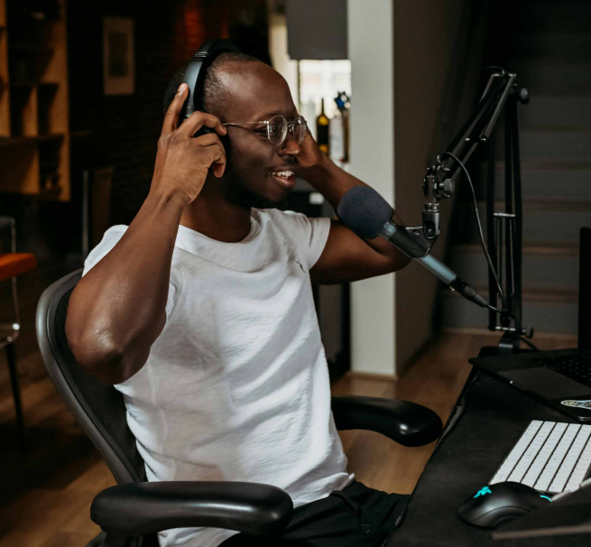 Leveraging AI: Reimagine Content Creation & Distribution|DMC